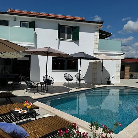Villa Water Spring Hrvace Exterior foto