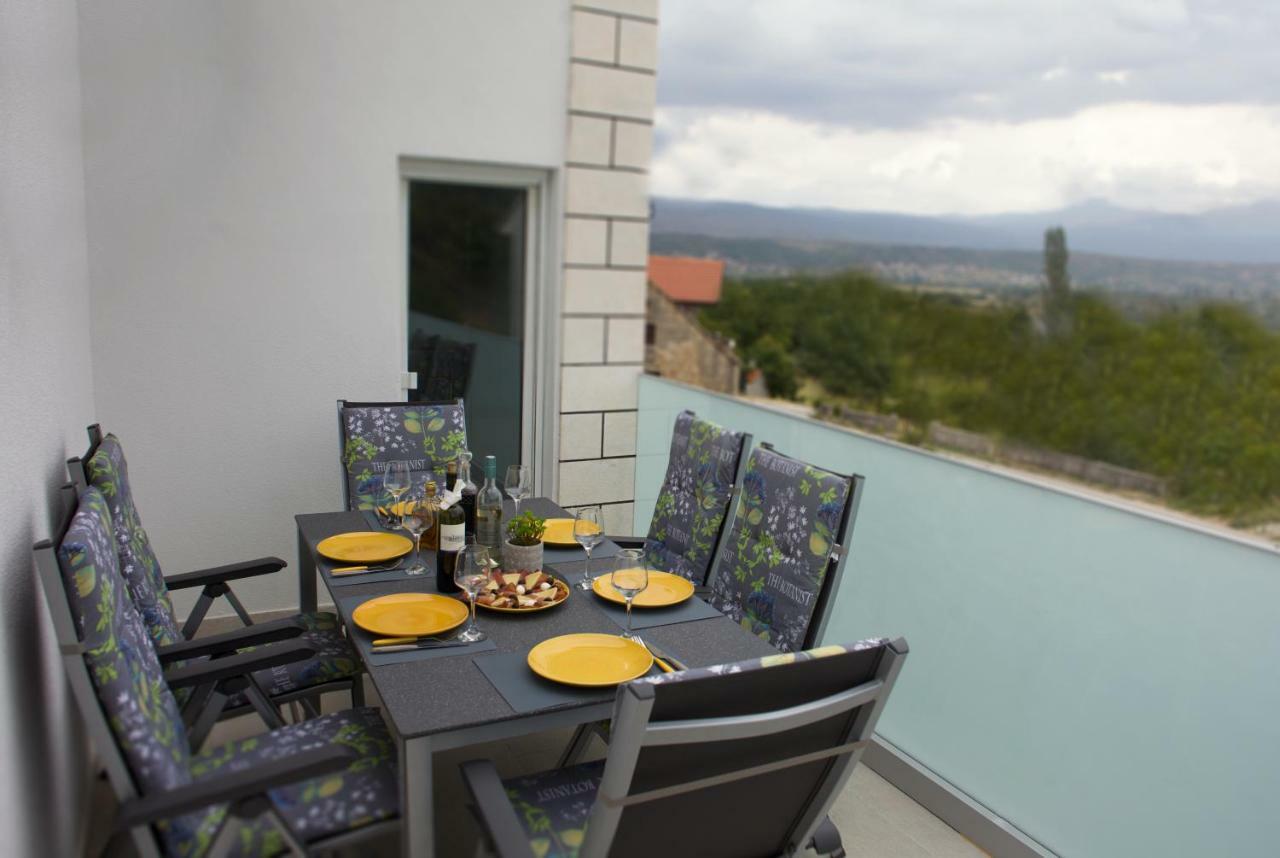 Villa Water Spring Hrvace Exterior foto